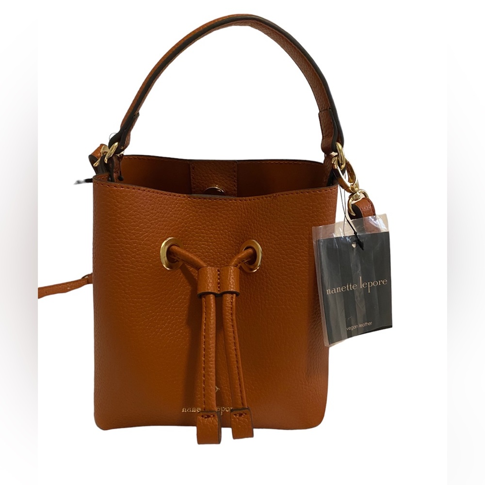 🆕NWT Mini Bucket Purse